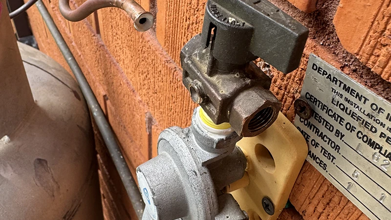 Gas-Bayonet Gas bayonet installation
