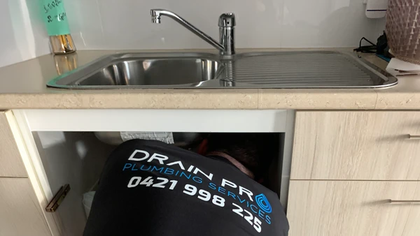 Repairing a tap